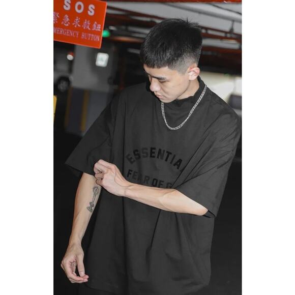 Fear of God Other - Fear Of God Essentials SS23 Mock Neck Half Sleeve Oversized T-Shirt Jet Black XS